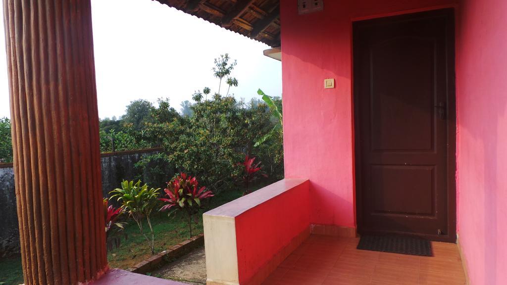 Golf View Cottages Madikeri Exteriér fotografie